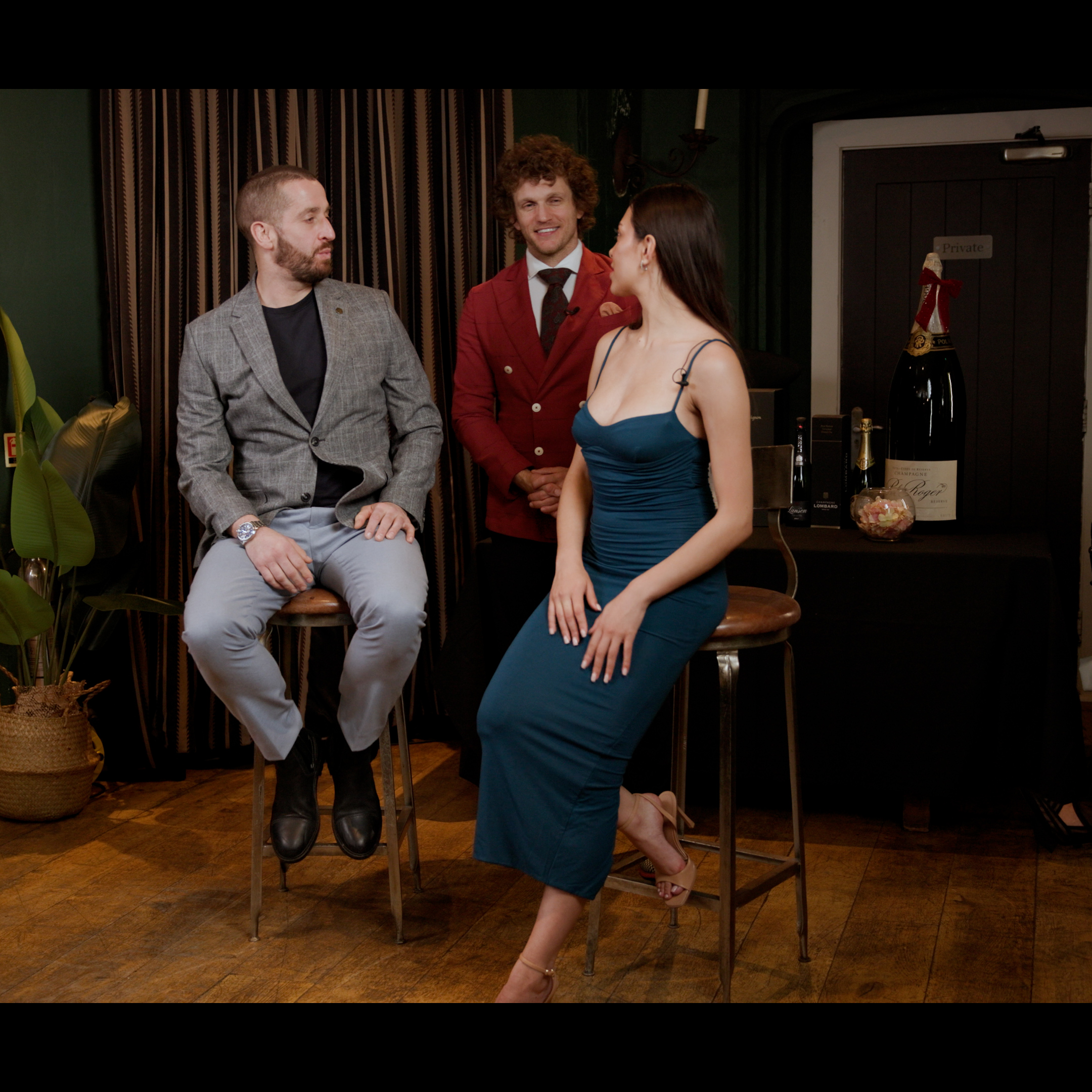 Why “Just Be Yourself” Is Bad Dating Advice – Social Attraction