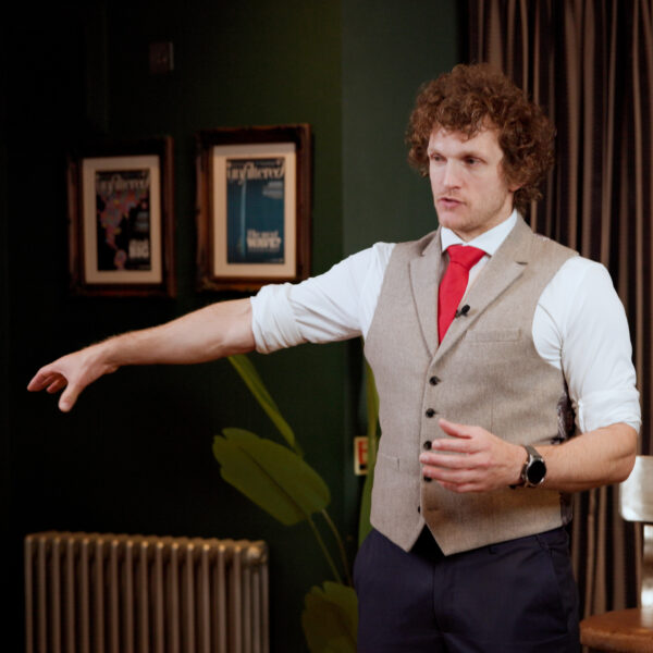 What Billionaires Get Wrong About Dating (Why Money Doesn’t Fix It)