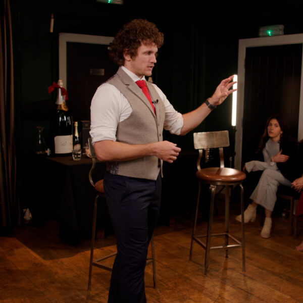 I Run Out of Things to Say on Dates (How to Fix It)